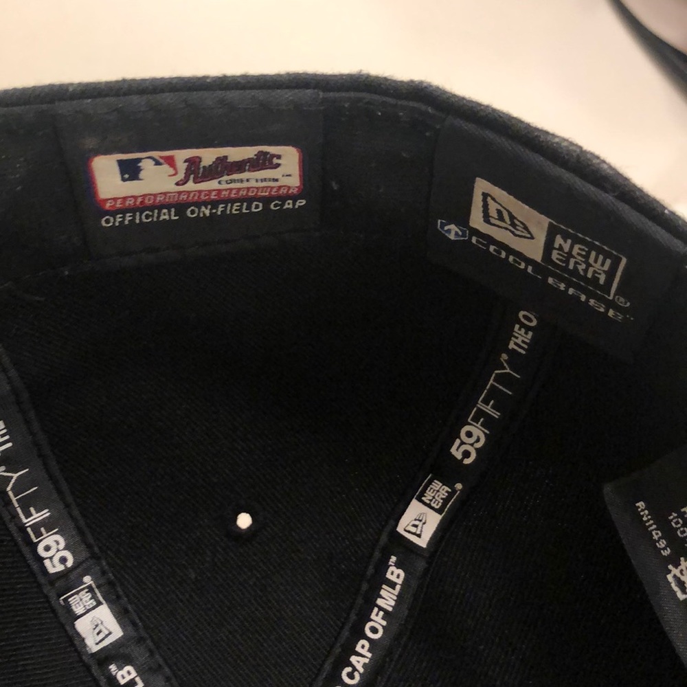 SF Giants Cap - Picture 6 of 7